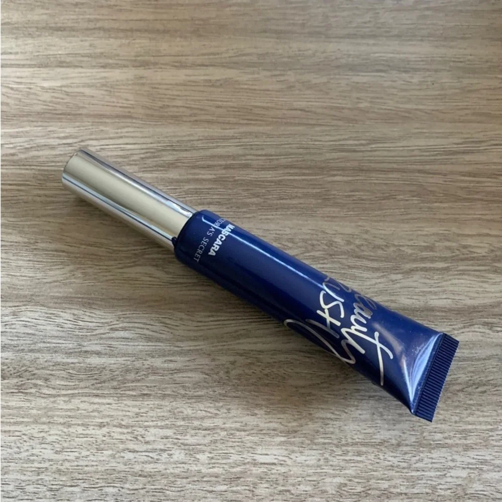 NWT Victorias Secret Beauty Rush Indiglow Mascara Net Weight .42 OZ